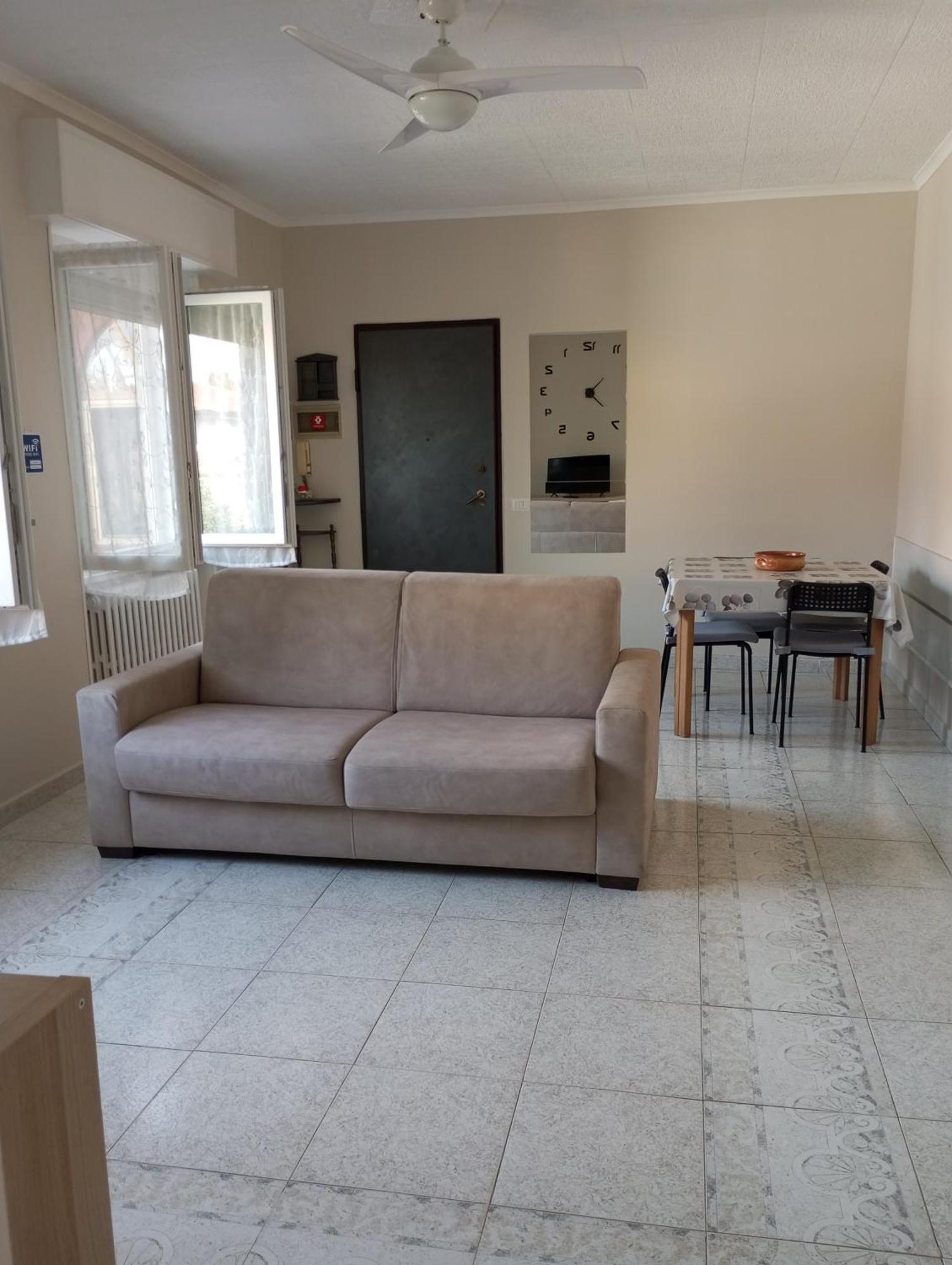 Casa Vacanze Il Fiore Di Loto Apartamento Zibido San Giacomo Exterior foto